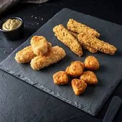 Chicken stick* + nuggets*